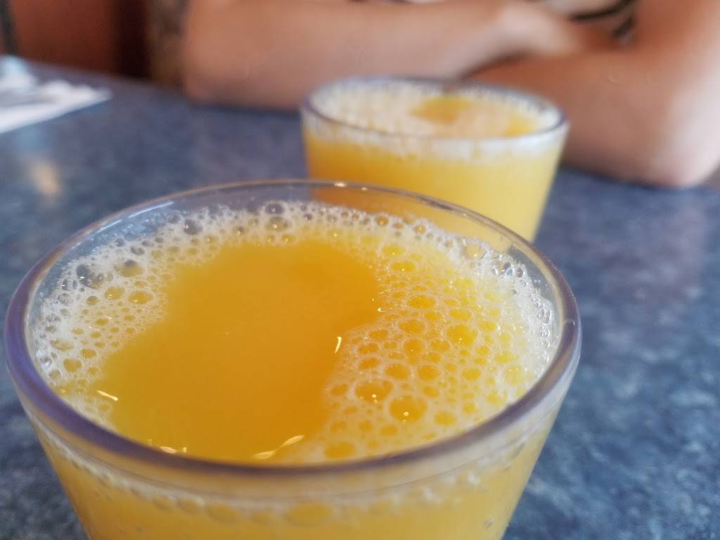 New Hyde Park Diner | restaurant | 160 Hillside Avenue, New Hyde Park, NY 11040, USA | 5163542022 OR +1 516-354-2022