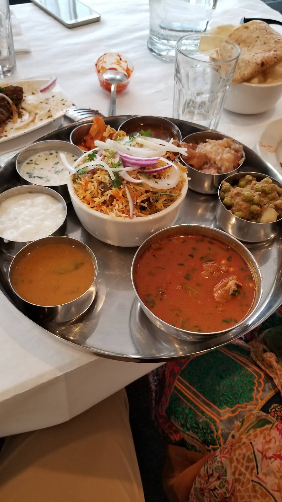 Priya Indian Restaurant | restaurant | 939 W Wise Rd, Schaumburg, IL 60193, USA | 8473012491 OR +1 847-301-2491