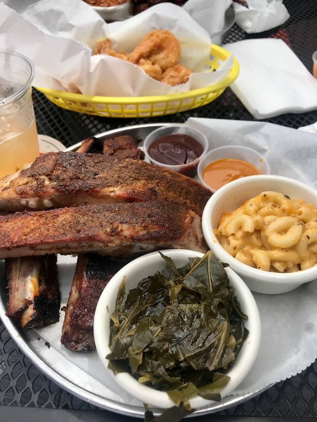 Tom, Dick & Hank | restaurant | 191 Ralph David Abernathy Blvd SW, Atlanta, GA 30312, USA | 4043433774 OR +1 404-343-3774