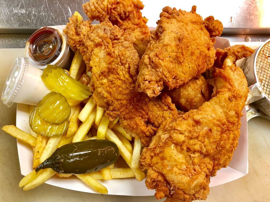 Chief Papa Bears Fried Chicken | restaurant | 2240 N Prairie Creek Rd suite 600, Dallas, TX 75227, USA | 4697098025 OR +1 469-709-8025