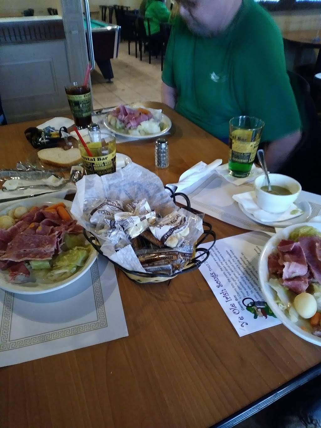 Crystal Bar & Grill | restaurant | 8051 N Middlebelt Rd, Westland, MI 48185, USA | 7344692494 OR +1 734-469-2494