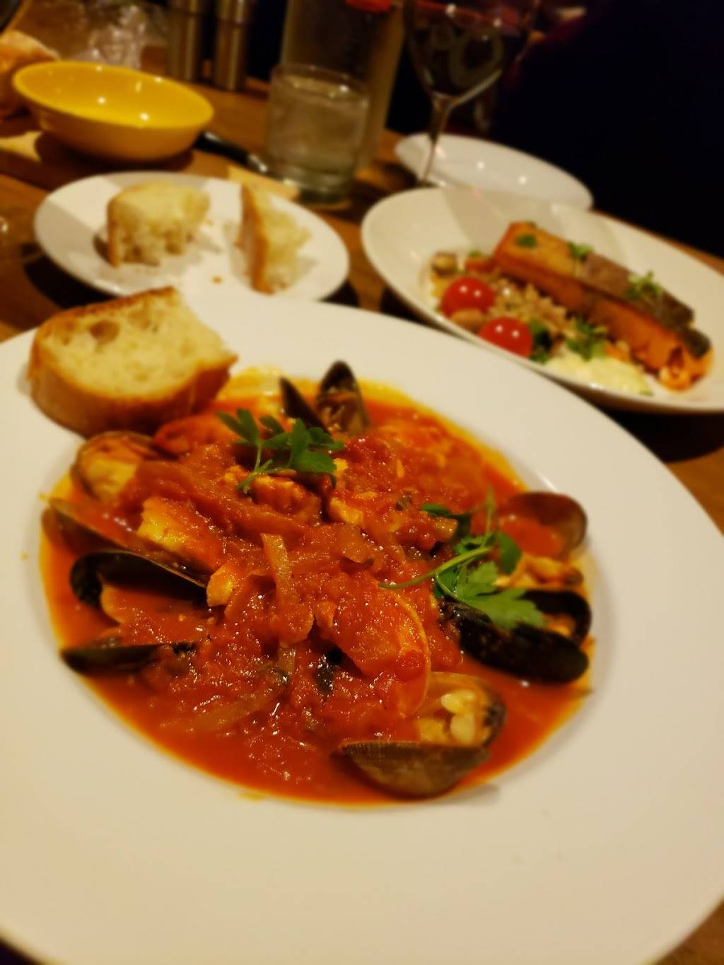 Market Tavern Dublin | restaurant | 4775 Hacienda Dr, Dublin, CA 94568, United States | 9253618857 OR +1 925-361-8857