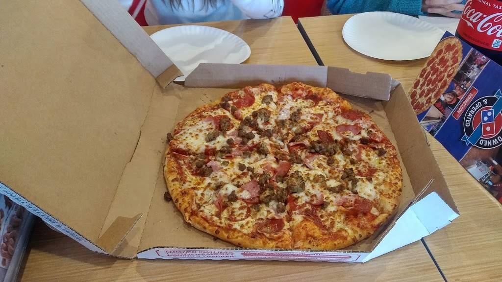 Dominos Pizza | meal delivery | 12450 International Dr, Orlando, FL 32821, USA | 4072391122 OR +1 407-239-1122