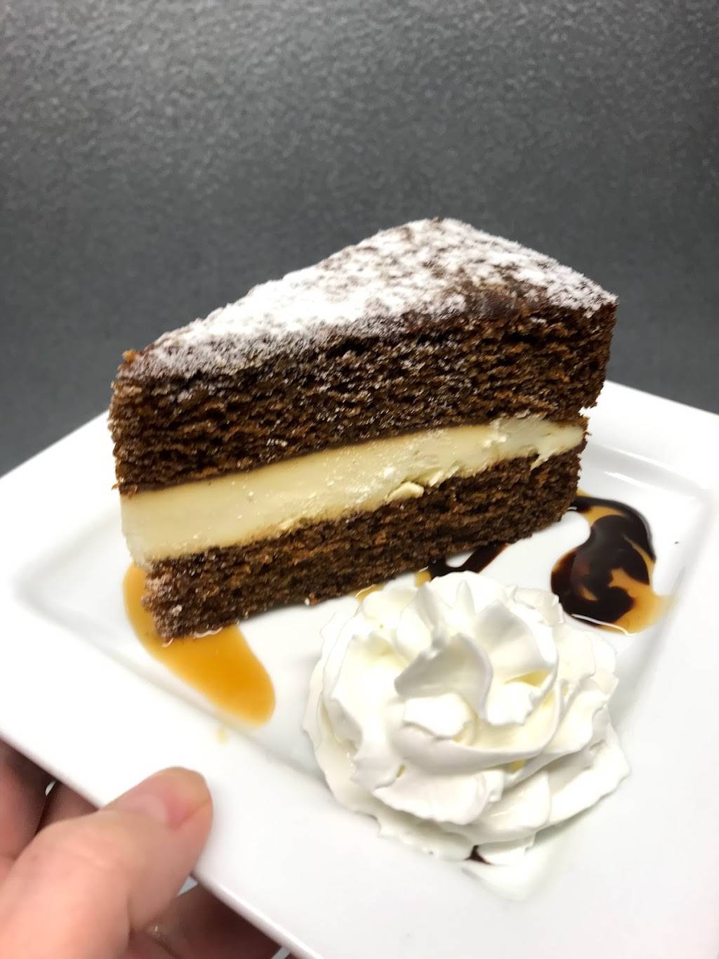 Grainne OMalleys Tavern | restaurant | 201 Harvard St, Brookline, MA 02446, USA | 6172328787 OR +1 617-232-8787