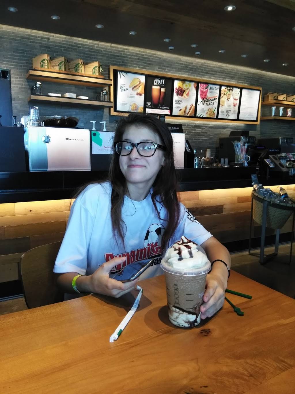 Starbucks | cafe | 1309 W Henderson St, Cleburne, TX 76033, USA | 8176450713 OR +1 817-645-0713