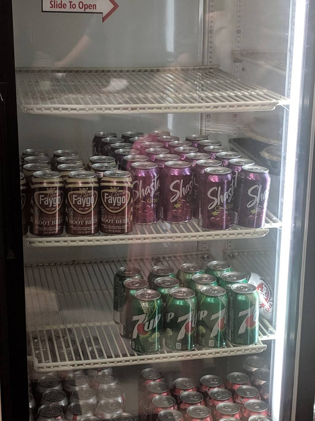 Manna Smoked Bar BQ | restaurant | 10410 Holman Rd N, Seattle, WA 98133, USA | 2067825491 OR +1 206-782-5491