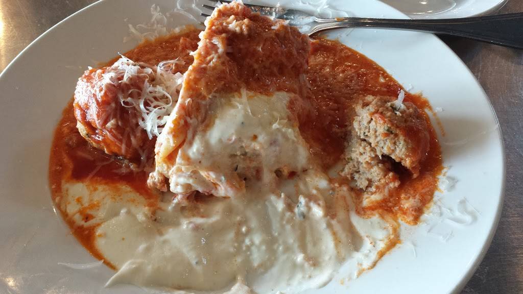 Iozzos Garden of Italy | restaurant | 946 S Meridian St, Indianapolis, IN 46225, USA | 3179741100 OR +1 317-974-1100