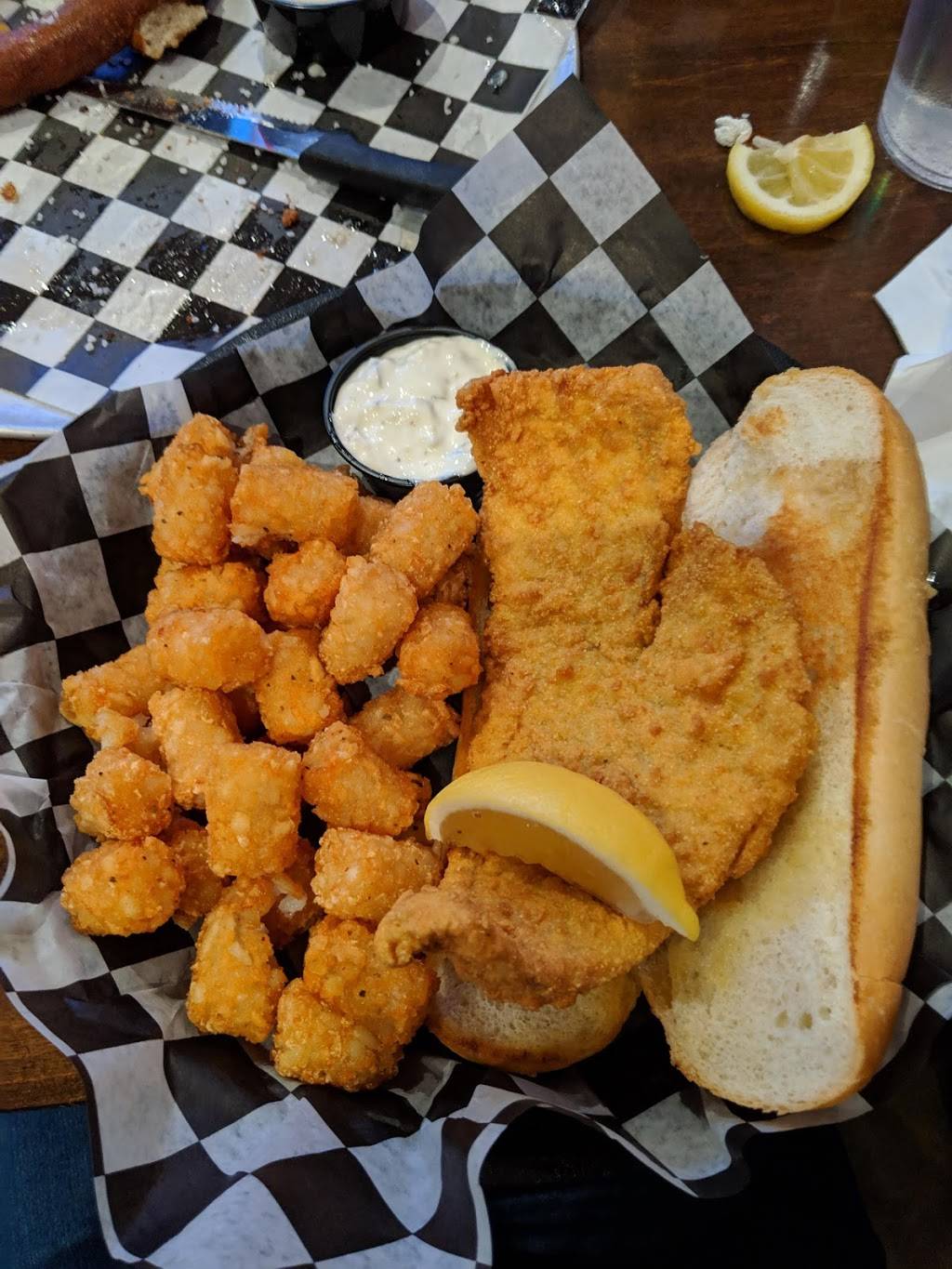 Grease Monkeys | restaurant | 700-798 IL-84, Colona, IL 61241, USA | 3092811887 OR +1 309-281-1887