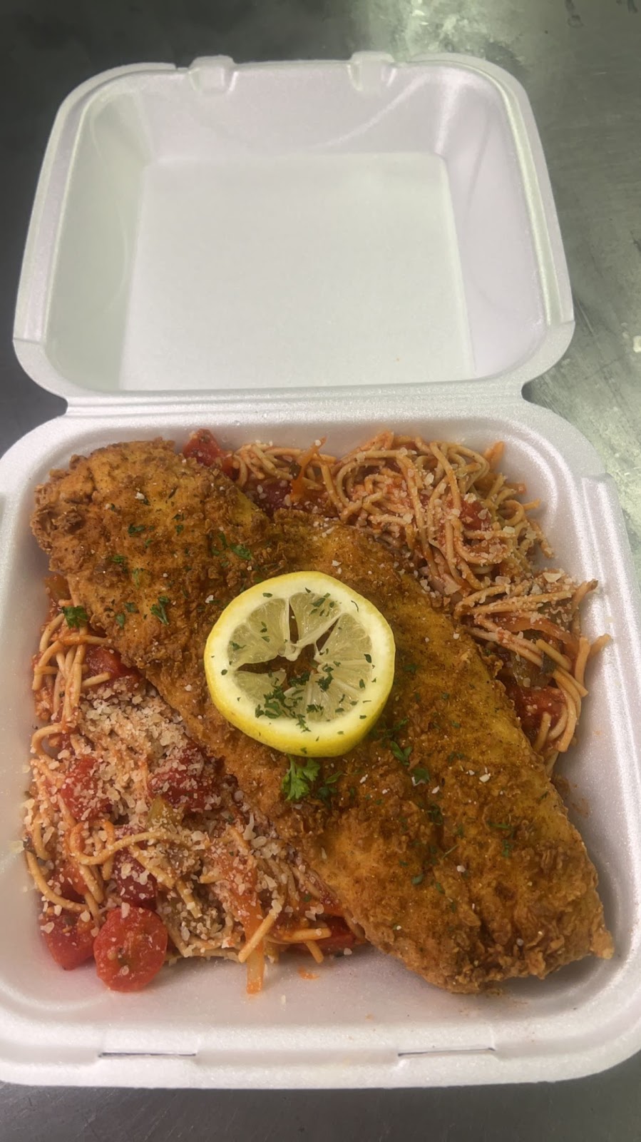 Snappers Boil Seafood Market Inc. | restaurant | 1980 F, Cooper Foster Park Rd, Lorain, OH 44053, USA | 4404440039 OR +1 440-444-0039