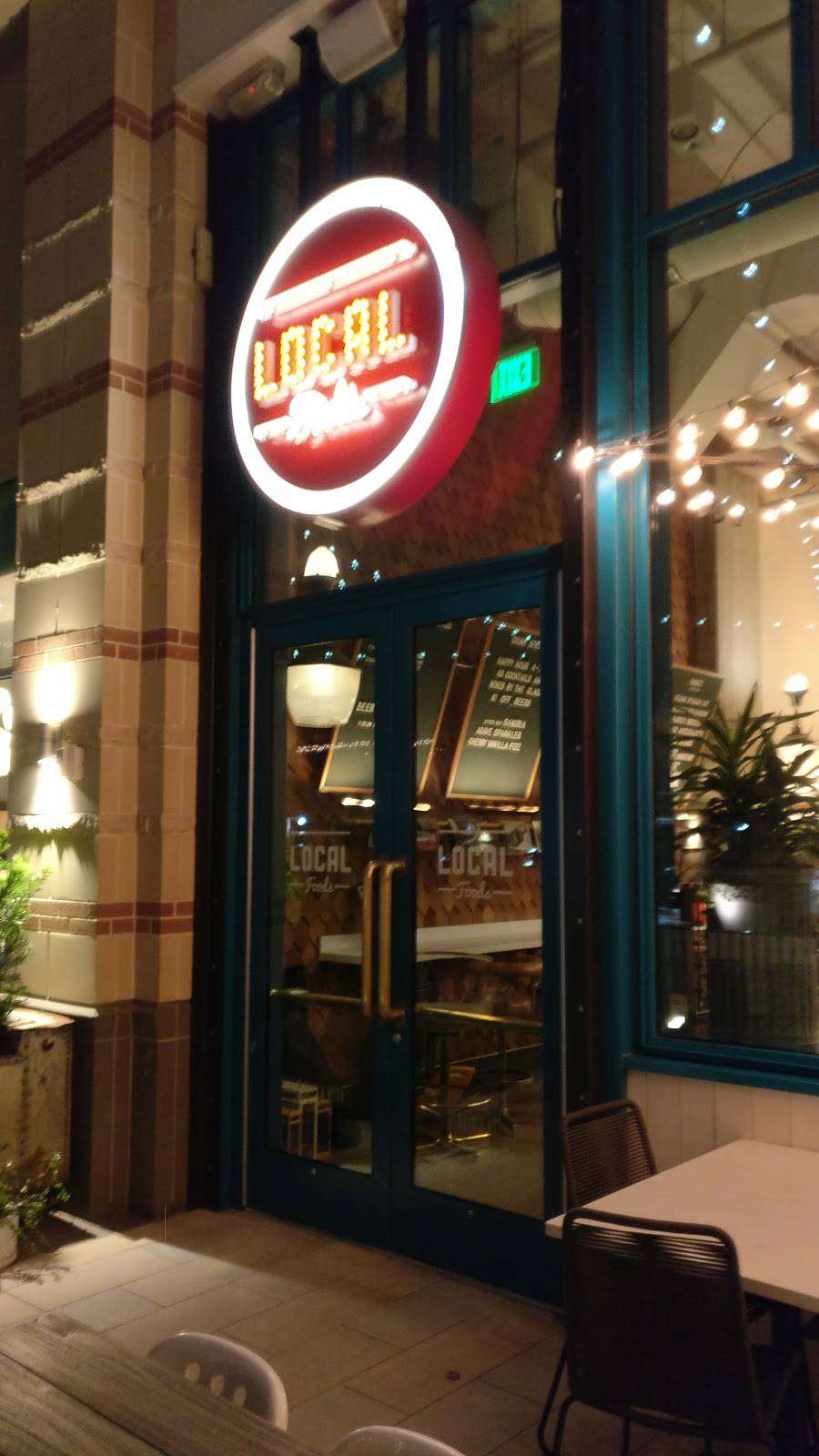 Local Foods Tanglewood | restaurant | 5740 San Felipe St #130, Houston, TX 77057, USA | 7137890642 OR +1 713-789-0642