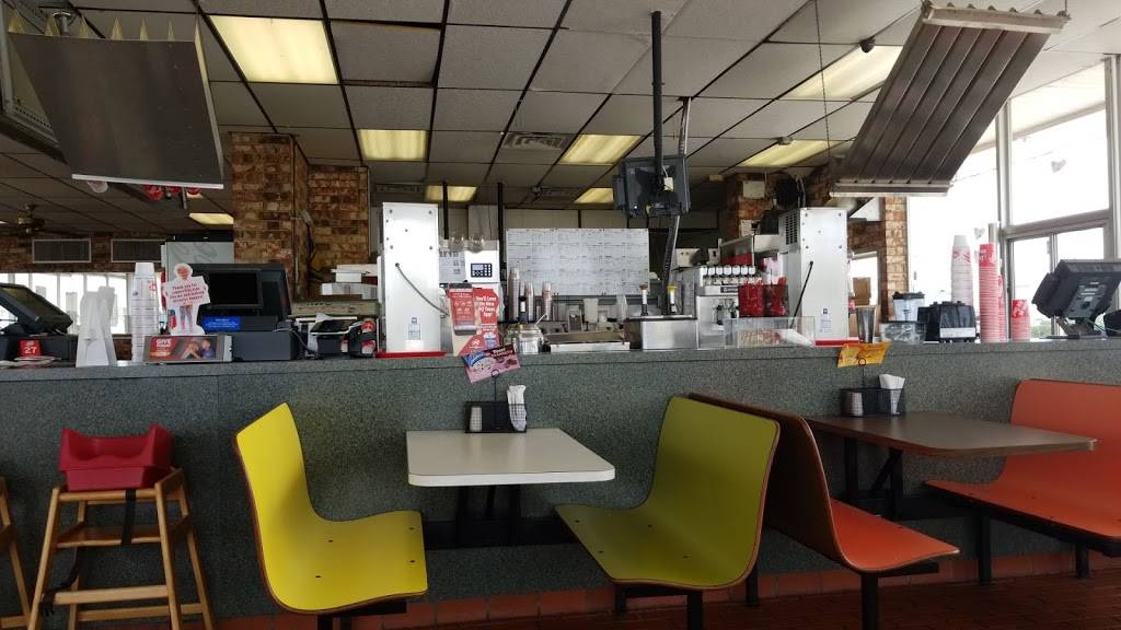 Dairy Queen Store | restaurant | 715 S Eagle St, Weimar, TX 78962, USA | 9797256617 OR +1 979-725-6617