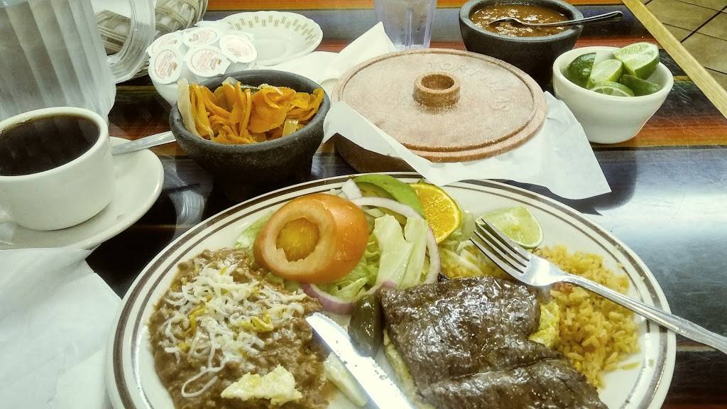 Cocula Restaurant California | restaurant | 2200 S California Ave, Chicago, IL 60623, USA | 7738472780 OR +1 773-847-2780