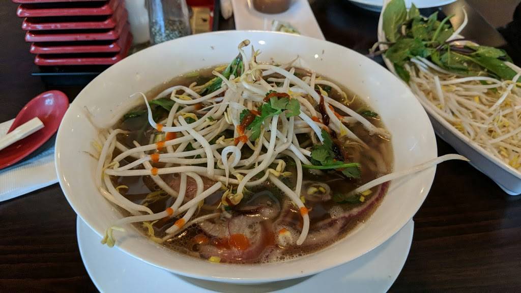 I Luv Pho | restaurant | 2059 Scenic Hwy N #117, Snellville, GA 30078, USA | 7705586906 OR +1 770-558-6906