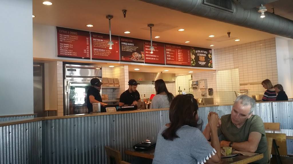 Chipotle Mexican Grill | restaurant | 5128 N Palm Ave, Fresno, CA 93704, USA | 5592251166 OR +1 559-225-1166