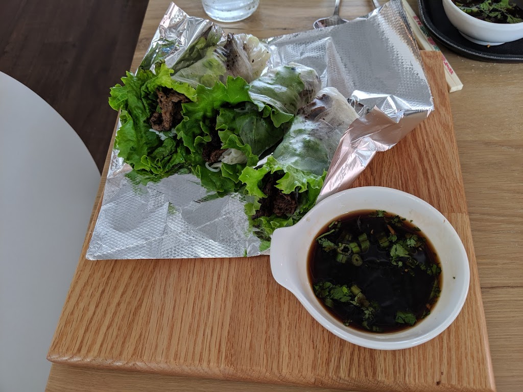 Chi Em Eats | restaurant | 11 E 6th Ave, Emporia, KS 66801, USA | 6202086500 OR +1 620-208-6500