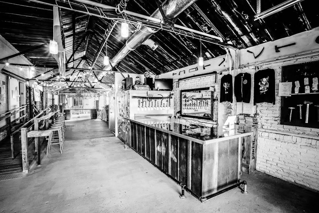 Burial Beer Co. | restaurant | 40 Collier Ave, Asheville, NC 28801, USA | 8284752739 OR +1 828-475-2739