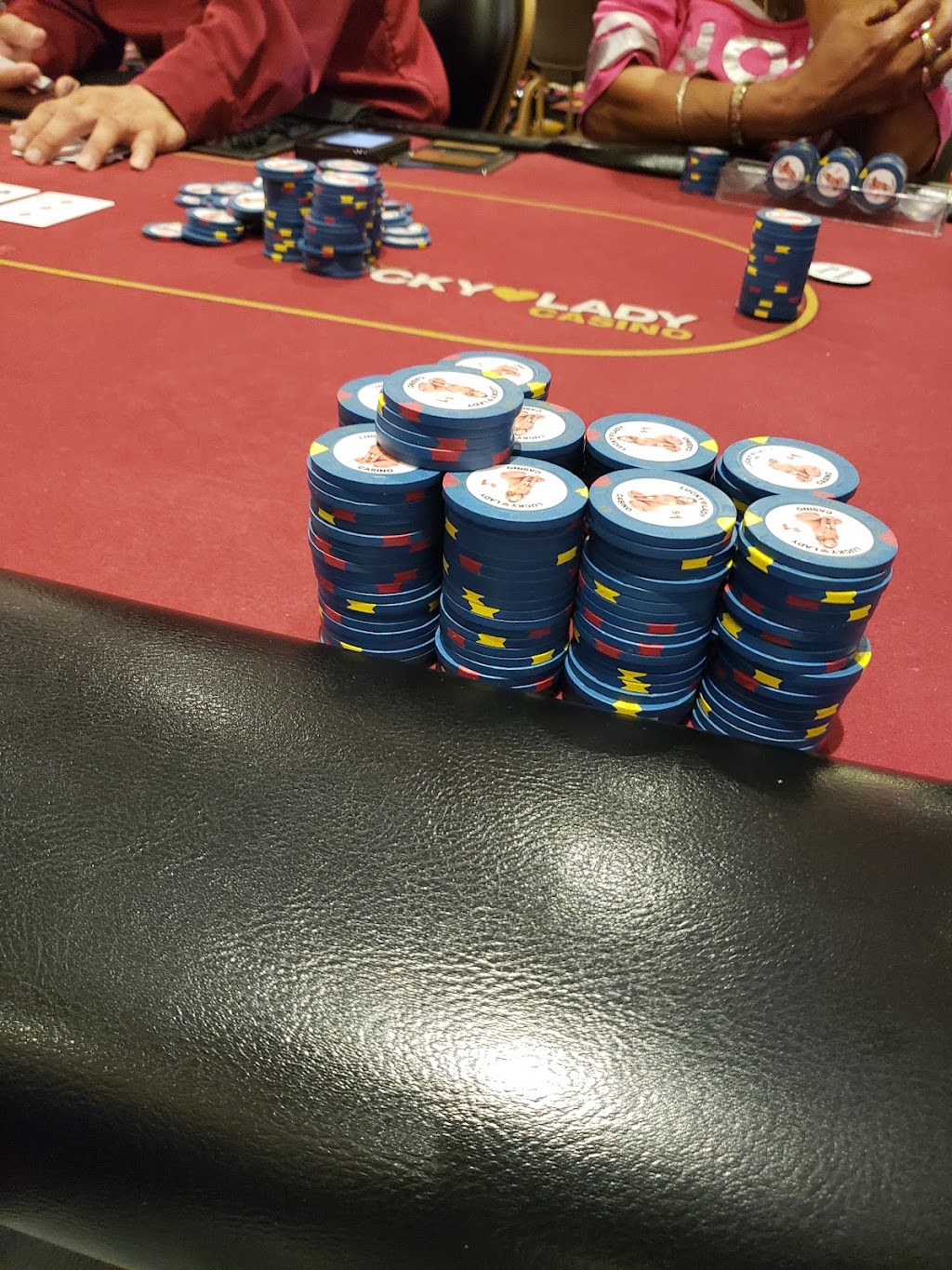 Larry Flynts Lucky Lady Casino | restaurant | 1045 Rosecrans Ave, Gardena, CA 90247, USA | 3103523400 OR +1 310-352-3400