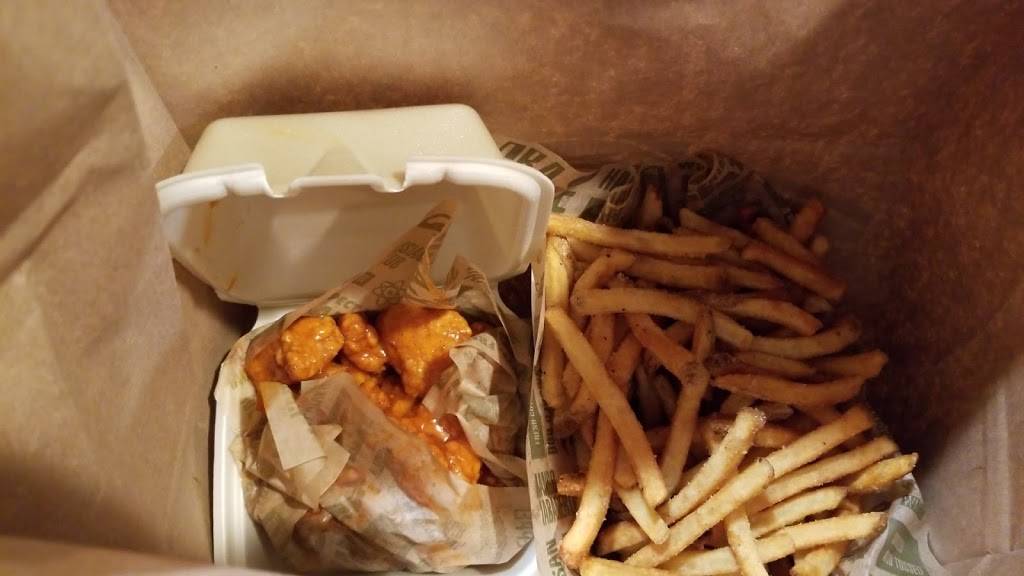 Wingstop | restaurant | 779 E Yosemite Ave Ste D, Merced, CA 95340, USA | 2093839464 OR +1 209-383-9464