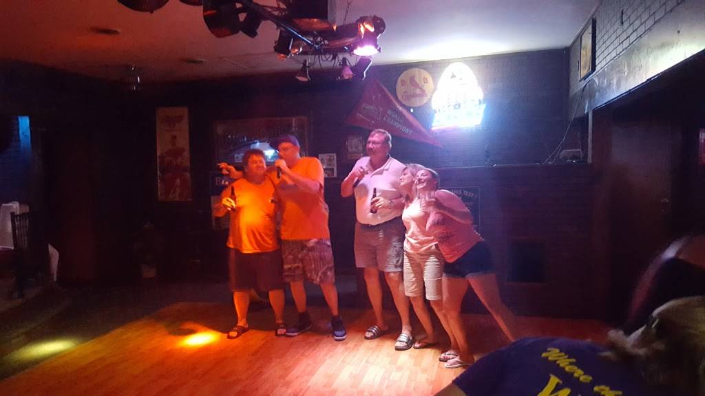 Traffic Jam Pub & Grub | restaurant | 27632 State Hwy Y, Rocky Mount, MO 65072, USA | 5733928501 OR +1 573-392-8501