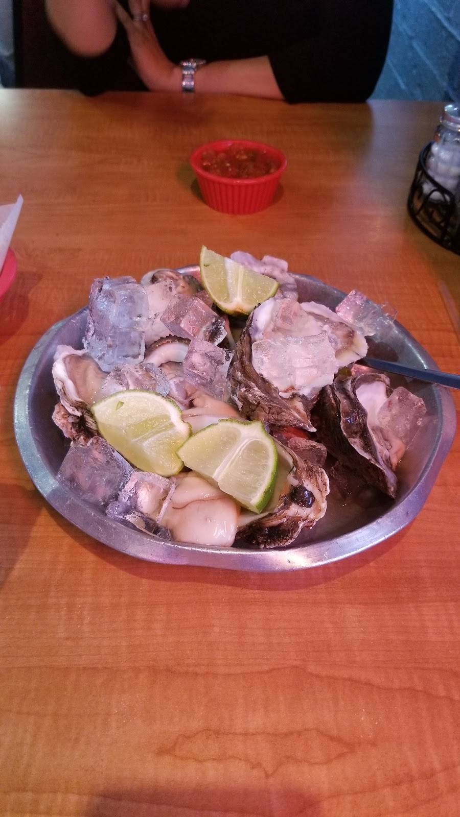 Mariscos El Puerto De Acapulco | restaurant | 3205 Mansfield Hwy, Forest Hill, TX 76119, USA | 8175360044 OR +1 817-536-0044