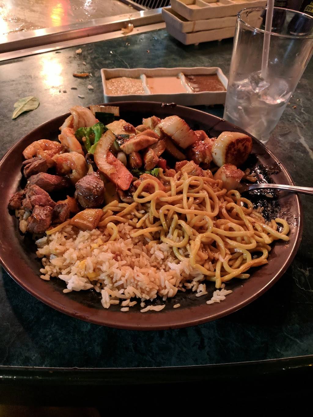 Halulu | restaurant | 90 US-206 #240, Andover, NJ 07821, USA | 9734488895 OR +1 973-448-8895