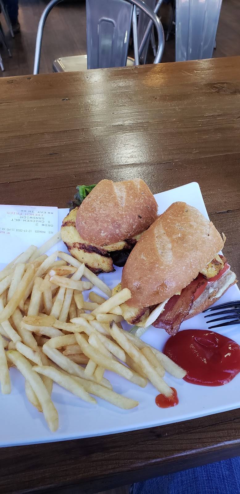 Oscars Grill | restaurant | 1411 Harbor Bay Pkwy, Alameda, CA 94502, USA | 5107695441 OR +1 510-769-5441