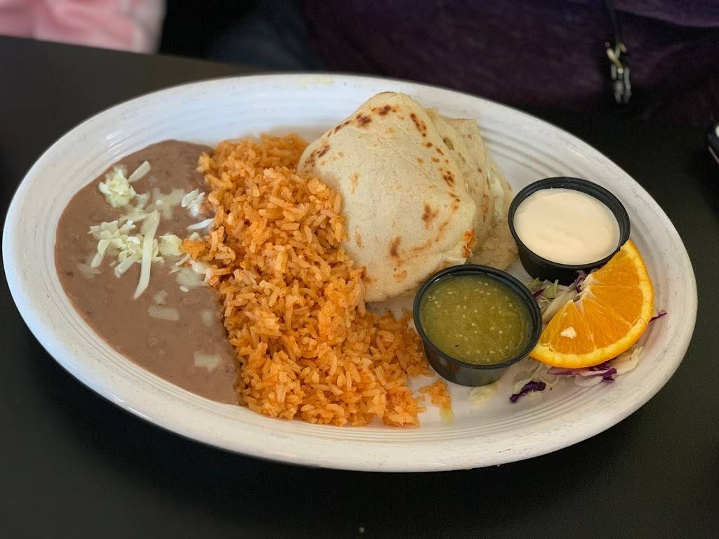 Agave Azul Kitchen & Tequila Bar | restaurant | 6724 E Whitmore Ave, Hughson, CA 95326, USA | 2098830800 OR +1 209-883-0800