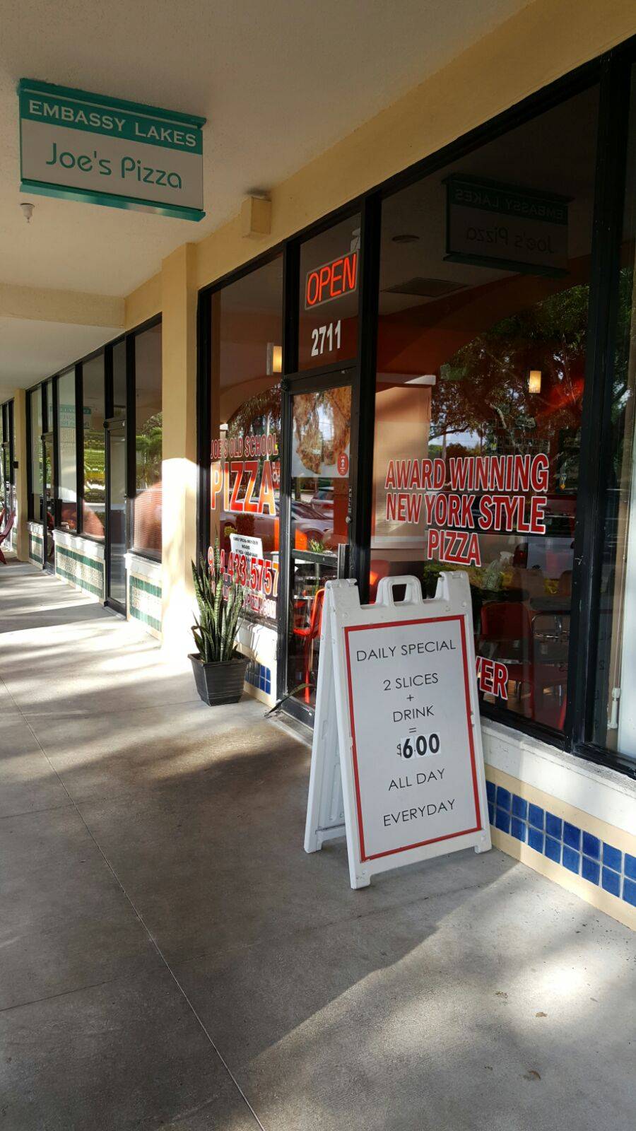 Joes Old School Pizza | restaurant | 2711 N Hiatus Rd, Cooper City, FL 33026, USA | 9544335757 OR +1 954-433-5757