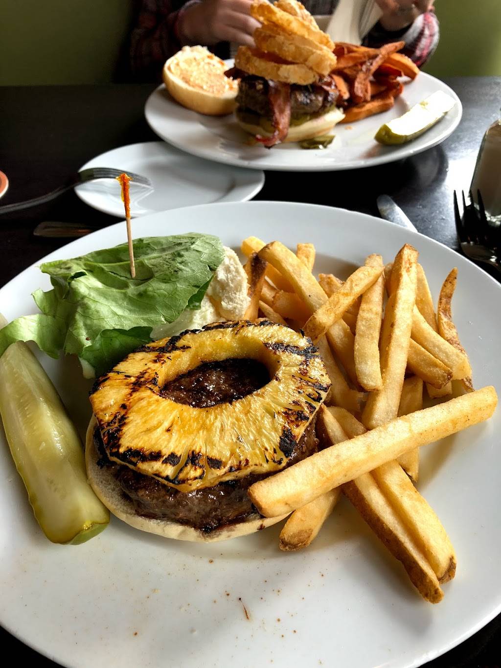 Iron Hill Brewery and Restaurant | restaurant | 13107 Town Center Blvd, Voorhees Township, NJ 08043, USA | 8565459009 OR +1 856-545-9009