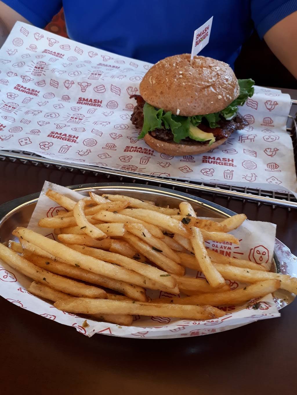 Smashburger | restaurant | 9915 W McDowell Rd Suite 101, Avondale, AZ 85392, USA | 6239363020 OR +1 623-936-3020