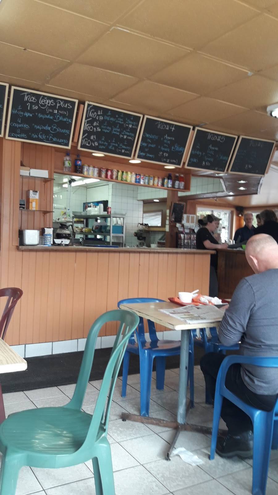 Friterie | restaurant | 1291 Boulevard de Sainte-Adèle, Sainte-Adèle, QC J8B 2N6, Canada | 4502299144 OR +1 450-229-9144