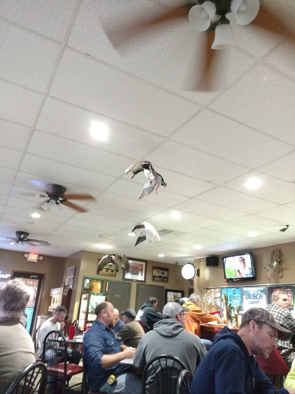 Outer Limits | restaurant | 28564 W Reichmuth Rd, Valley, NE 68064, USA | 4023598757 OR +1 402-359-8757