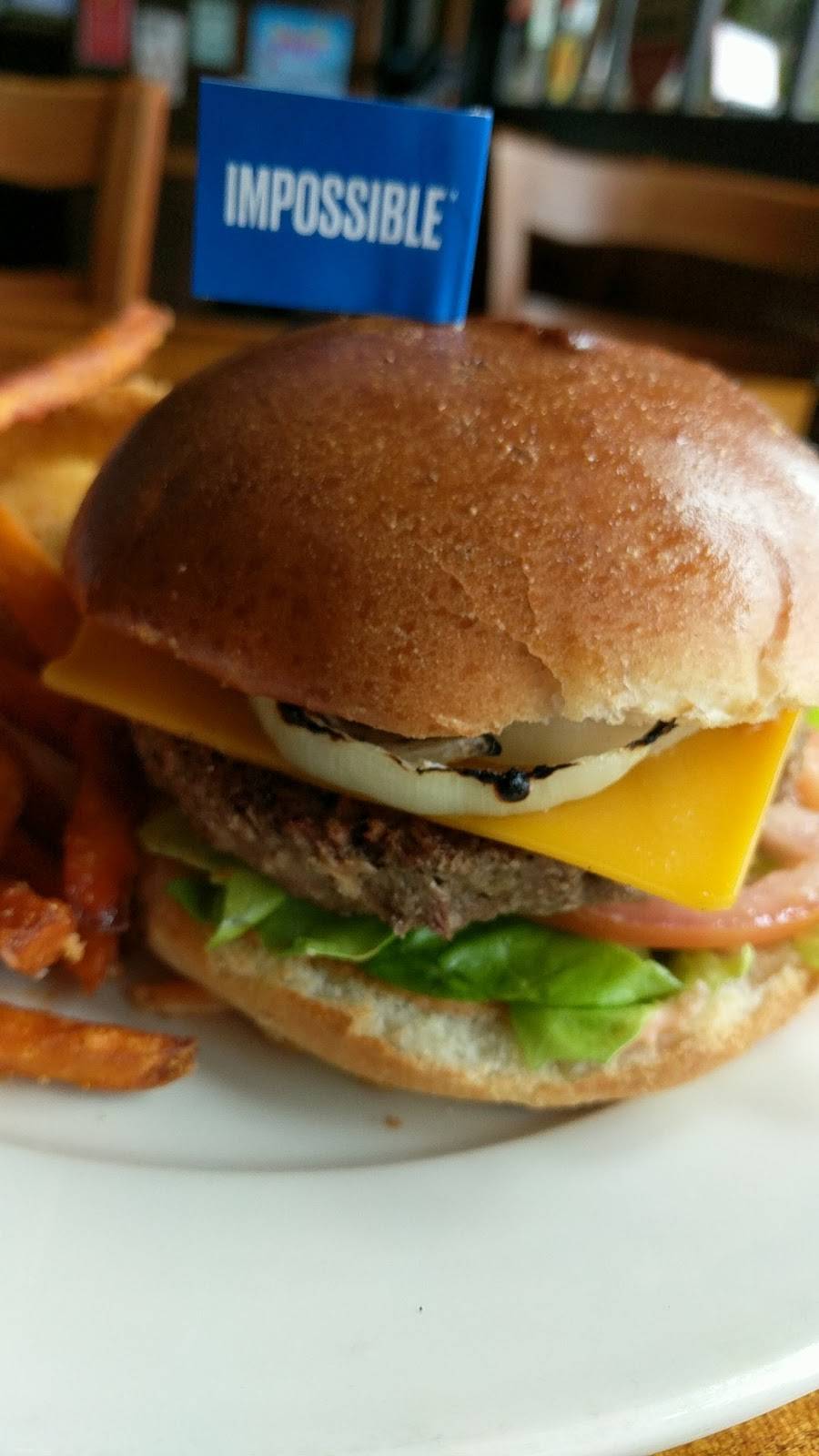 Borrello’s Pizza And Pastaria | restaurant | 3807 Santa Claus Ln, Carpinteria, CA 93013, USA | 8056842209 OR +1 805-684-2209