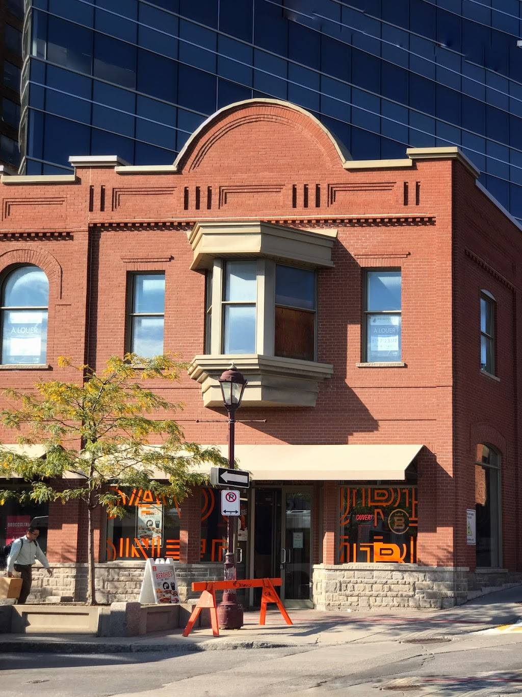 Centrale Bergham | restaurant | 22 Rue Eddy, Gatineau, QC J8X 2V6, Canada | 8197752925 OR +1 819-775-2925