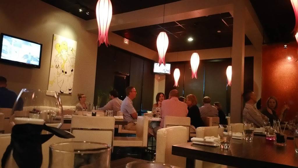 Sushi Pop Restaurant | restaurant | 310 W Mitchell Hammock Rd, Oviedo, FL 32765, USA | 4075425975 OR +1 407-542-5975