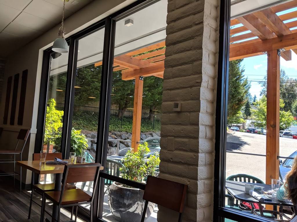 The Guest House Restaurant | restaurant | 6810 NE 153rd Pl, Kenmore, WA 98028, USA | 4254024990 OR +1 425-402-4990