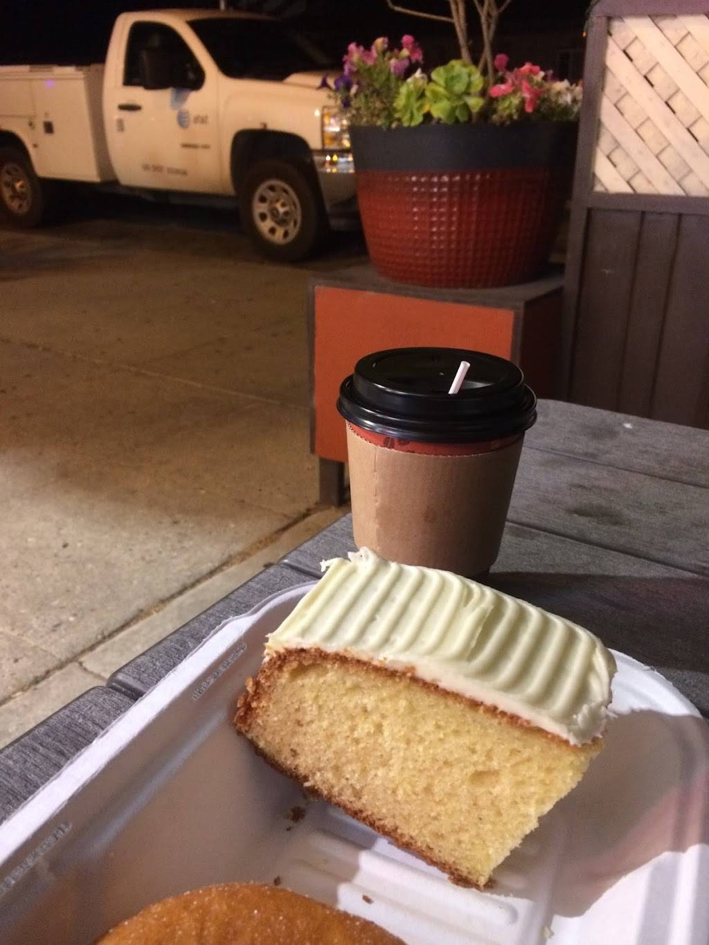 Sweet dreams delight | bakery | 1267 Broadway Ave, Seaside, CA 93955, USA | 8318845813 OR +1 831-884-5813