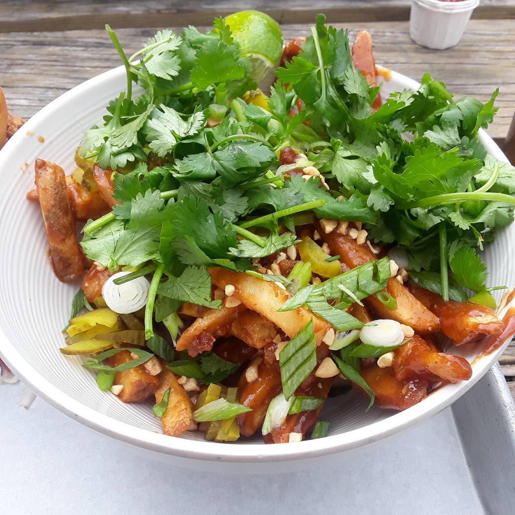 Basilisk | restaurant | 820 NE 27th Ave, Portland, OR 97232, USA | 5032347151 OR +1 503-234-7151