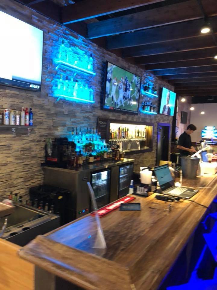 The Sandbar Bar & Restaurant | restaurant | 2520 Nicholasville Rd, Lexington, KY 40503, USA | 8593093211 OR +1 859-309-3211