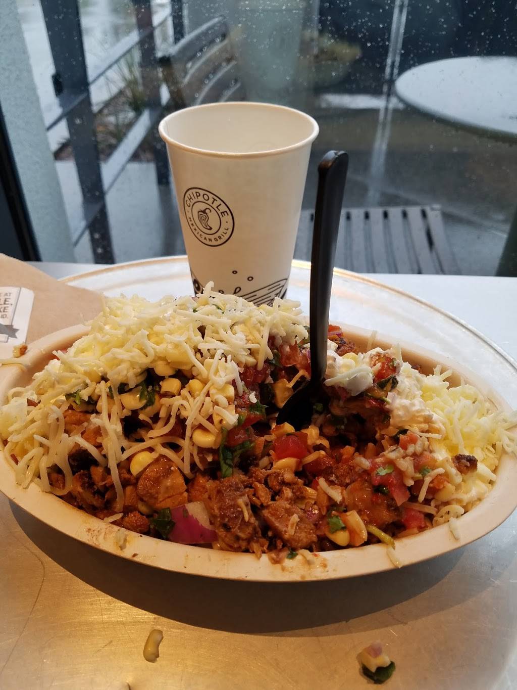 Chipotle Mexican Grill | restaurant | 459 Los Cerritos Center, Cerritos, CA 90703, USA | 5624020943 OR +1 562-402-0943