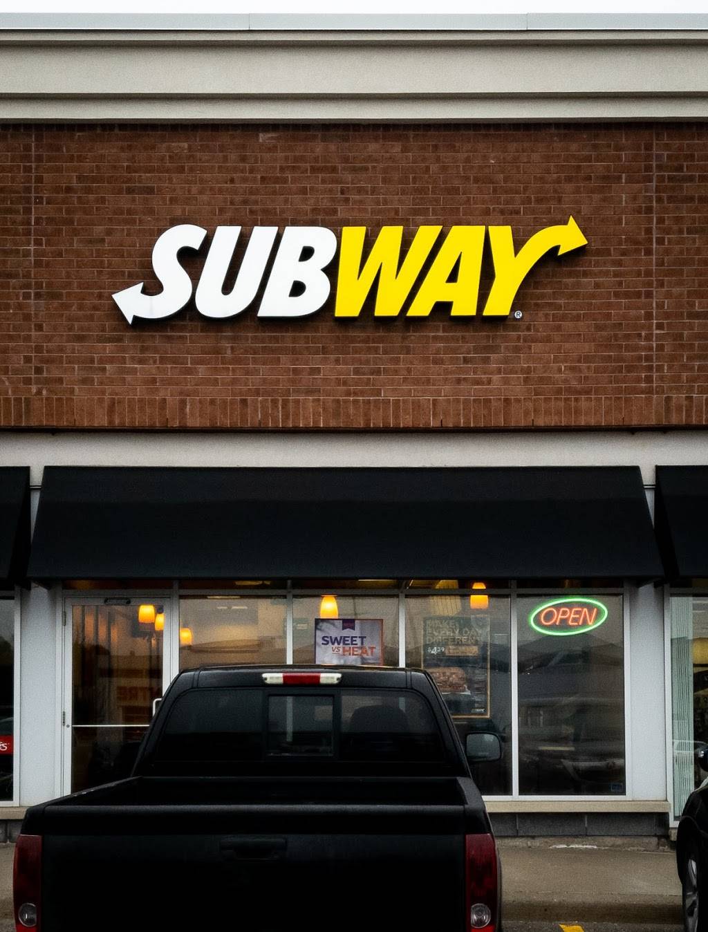 Subway | restaurant | 1491 Innisfil Beach Rd Unit 5, Innisfil, ON L9S 4B2, Canada | 7052411615 OR +1 705-241-1615