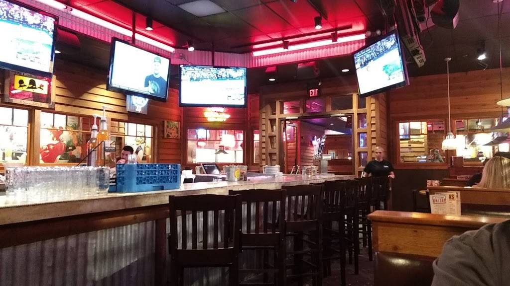 Logans Roadhouse | restaurant | 1651 SE Marketplace Dr, Caledonia, MI 49316, USA | 6165547044 OR +1 616-554-7044