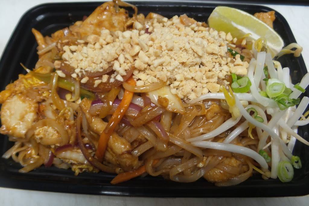 Rice Box Asian Cuisine | meal takeaway | 986 Poquonnock Rd, Groton, CT 06340, USA | 8602373386 OR +1 860-237-3386