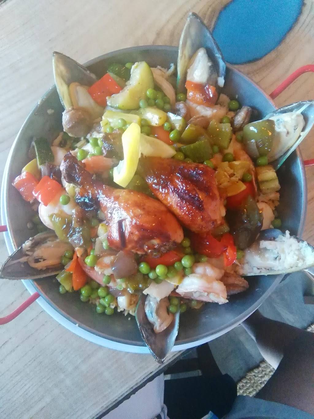 CEDAR land+ sea kitchen | restaurant | 30234 Cedar Neck Rd, Ocean View, DE 19970, USA | 3025392327 OR +1 302-539-2327