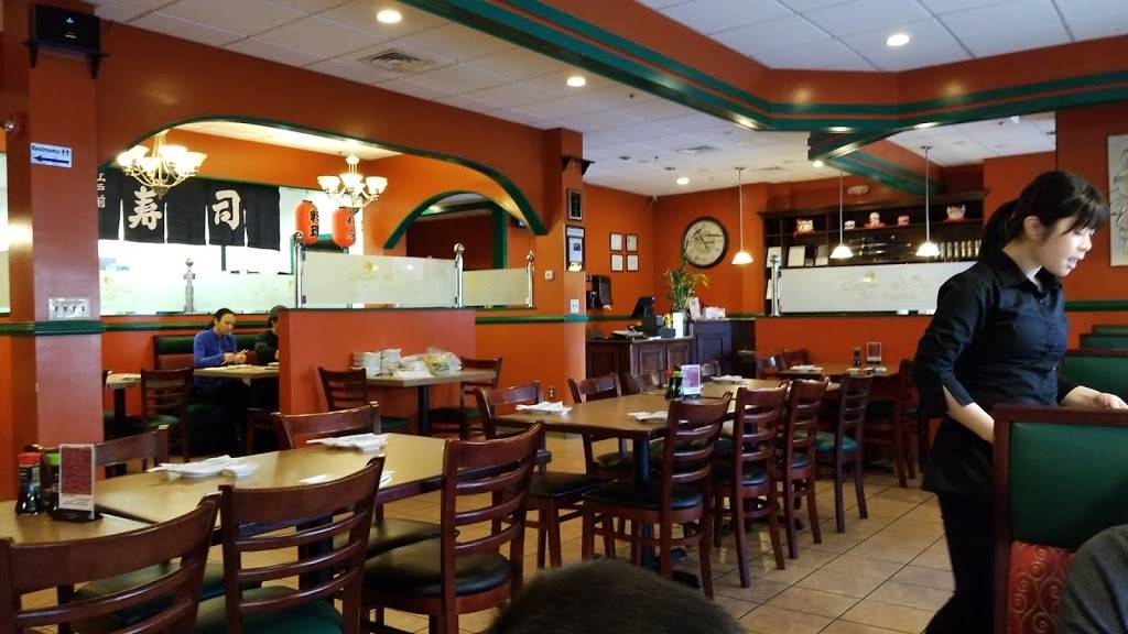 Nijiya Sushi | restaurant | 9 High St, Medford, MA 02155, USA | 7818742630 OR +1 781-874-2630