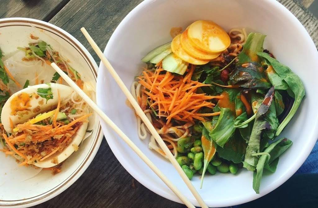 Mings Noodle Bar | restaurant | 5253 McCullough Ave, San Antonio, TX 78212, USA | 2105649349 OR +1 210-564-9349