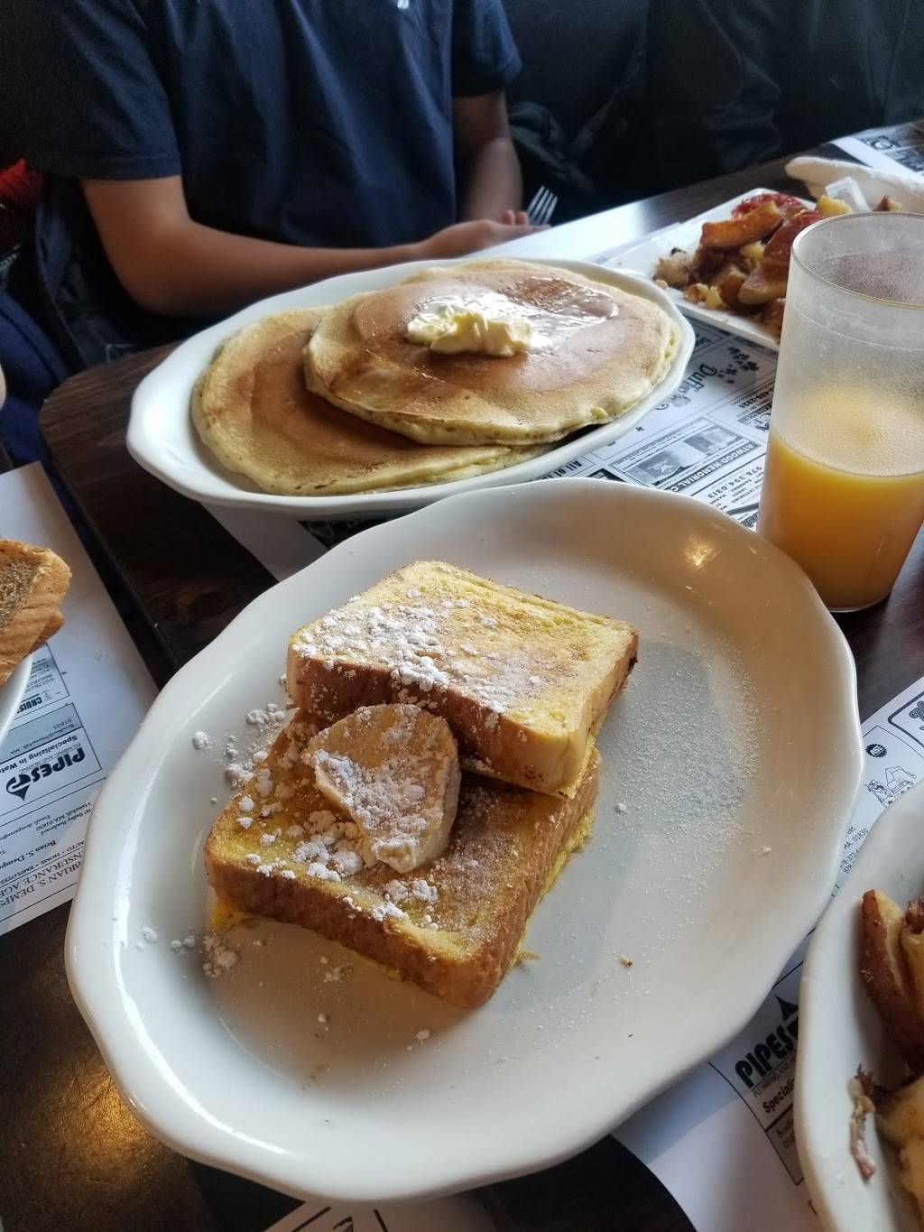 Duffys Diner | restaurant | 8 Knipe Rd, Haverhill, MA 01835, USA | 9788913656 OR +1 978-891-3656