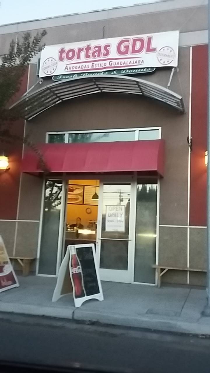 Tortas GDL | restaurant | 3528, 226 W Alma Ave #60, San Jose, CA 95110, USA | 4086425076 OR +1 408-642-5076