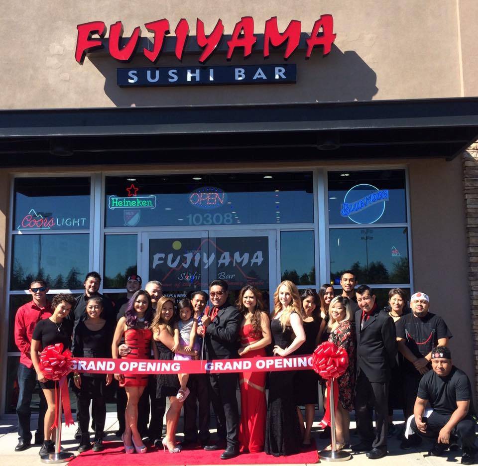 Fujiyama Sushi Bar | restaurant | 10308 SE Washington St, Portland, OR 97216, USA | 5037649044 OR +1 503-764-9044