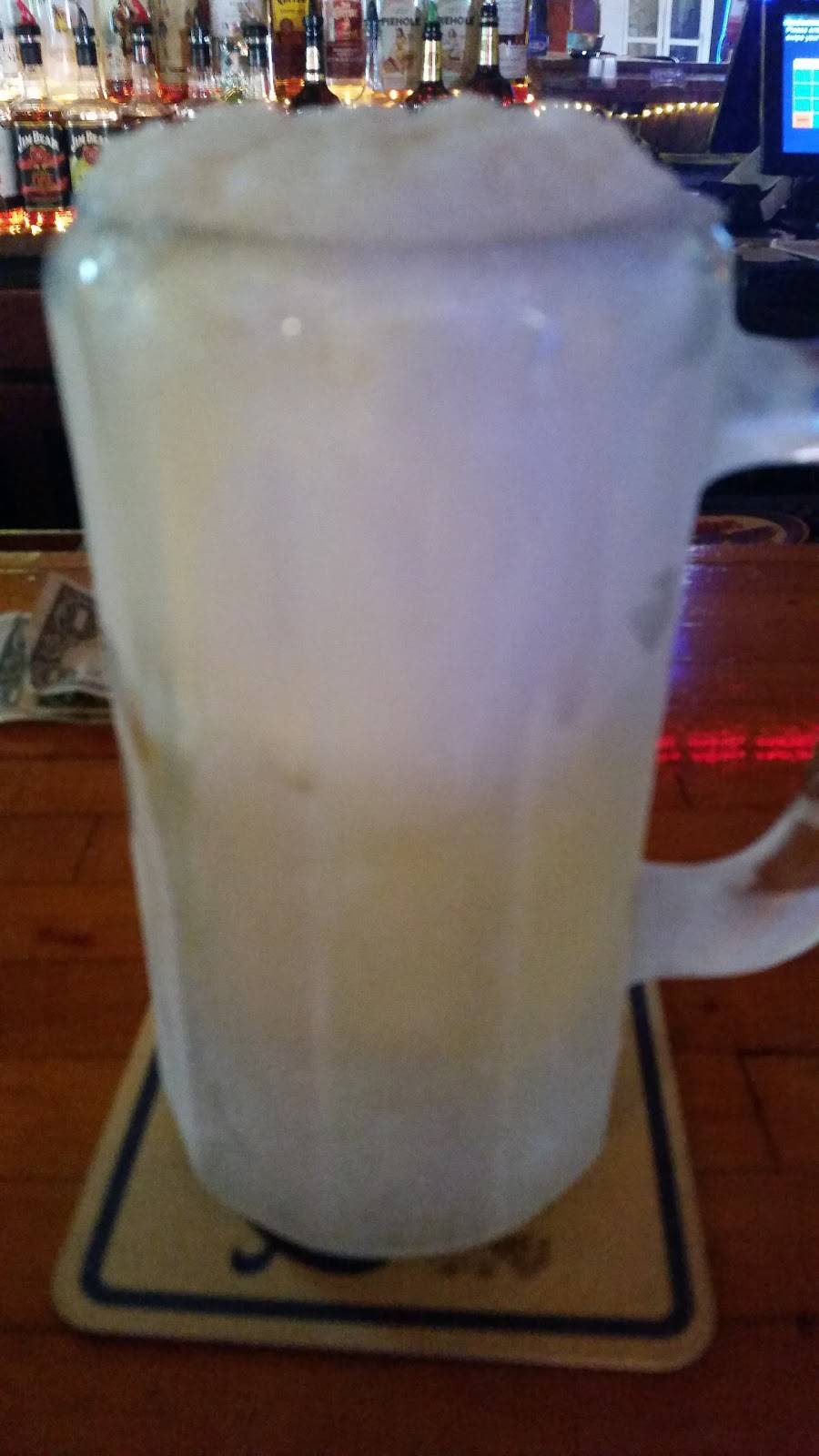 D Js Place | restaurant | 203 N Main St, Milan, IN 47031, USA | 8126549206 OR +1 812-654-9206